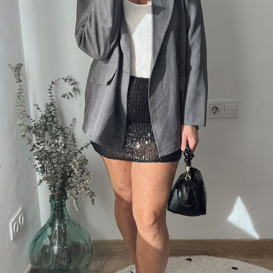 Falda lentejuelas Negra